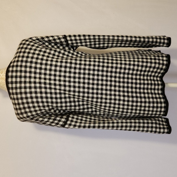 J Jill Sweater Black Gingham Reversable Crew Neck Long Sleeve Farmhouse Size M - Picture 9 of 13